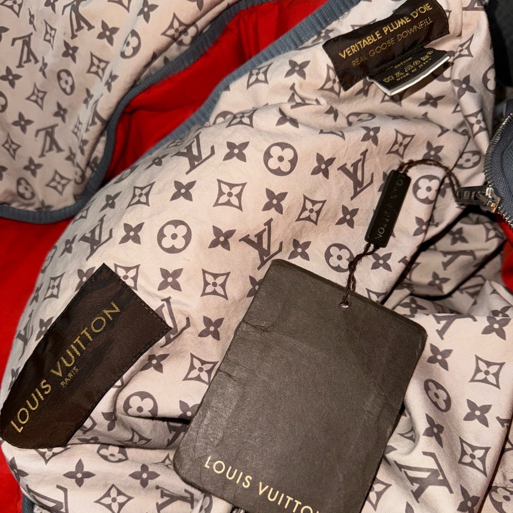 Authentic Louis Vuitton Monogram Goose Feather stuffed Sleeping Bag / Blanket LV
